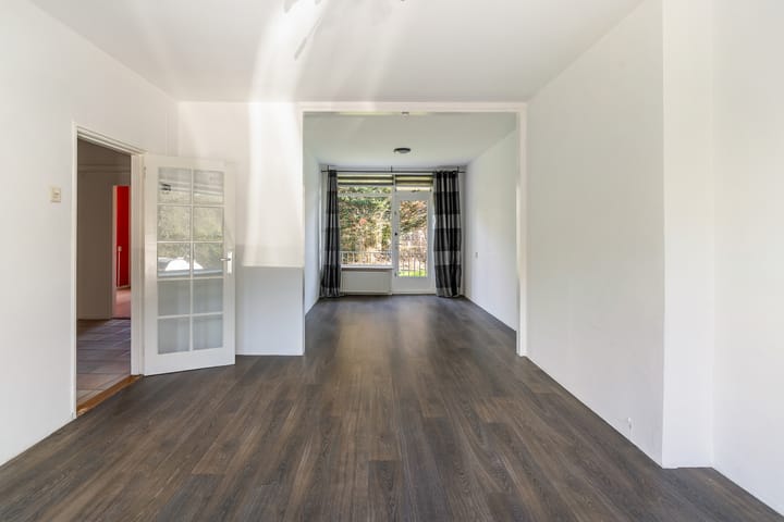 Dr N. Adrianistraat 31