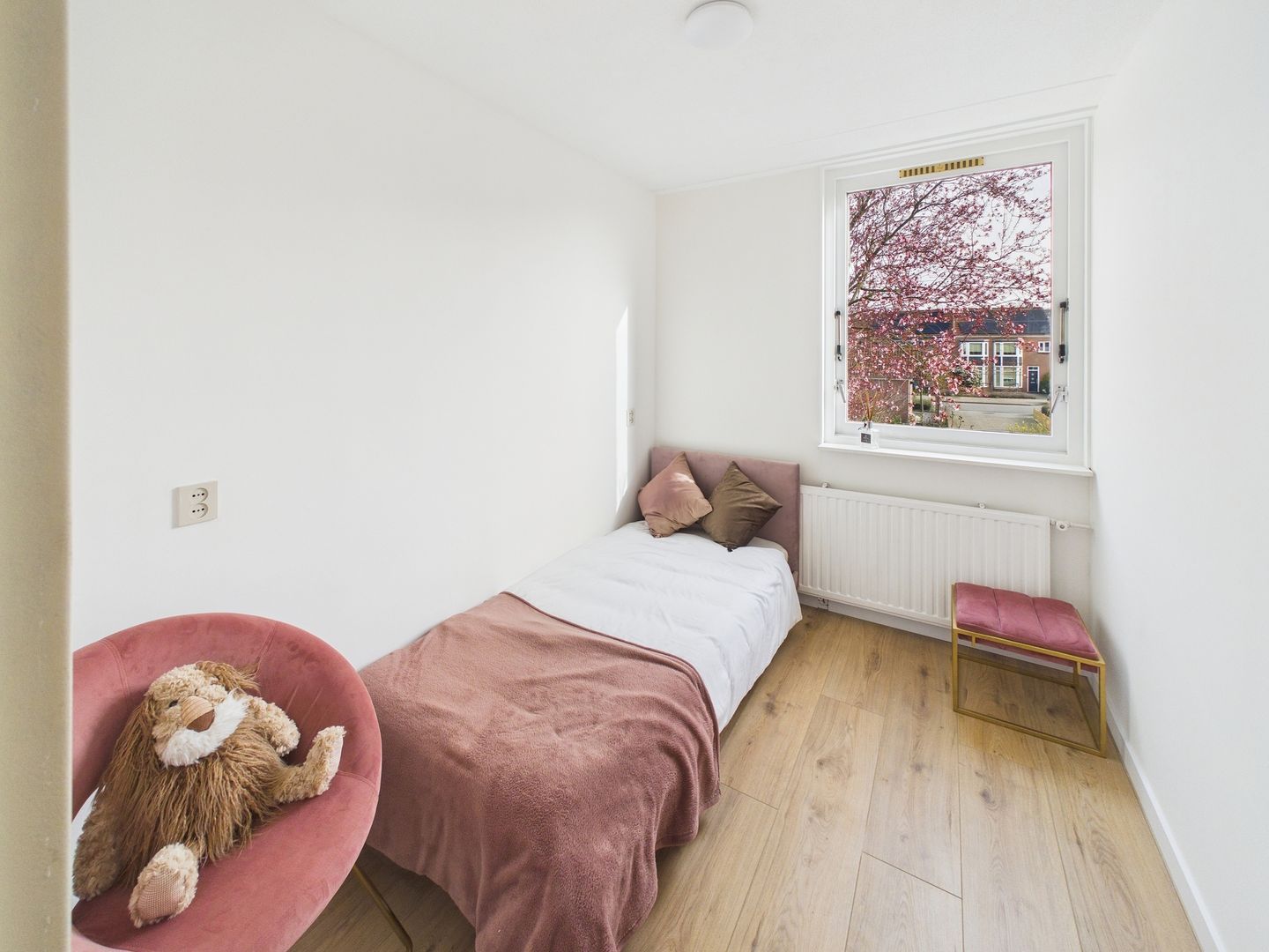 Photo 20 of Klaprooslaan 76