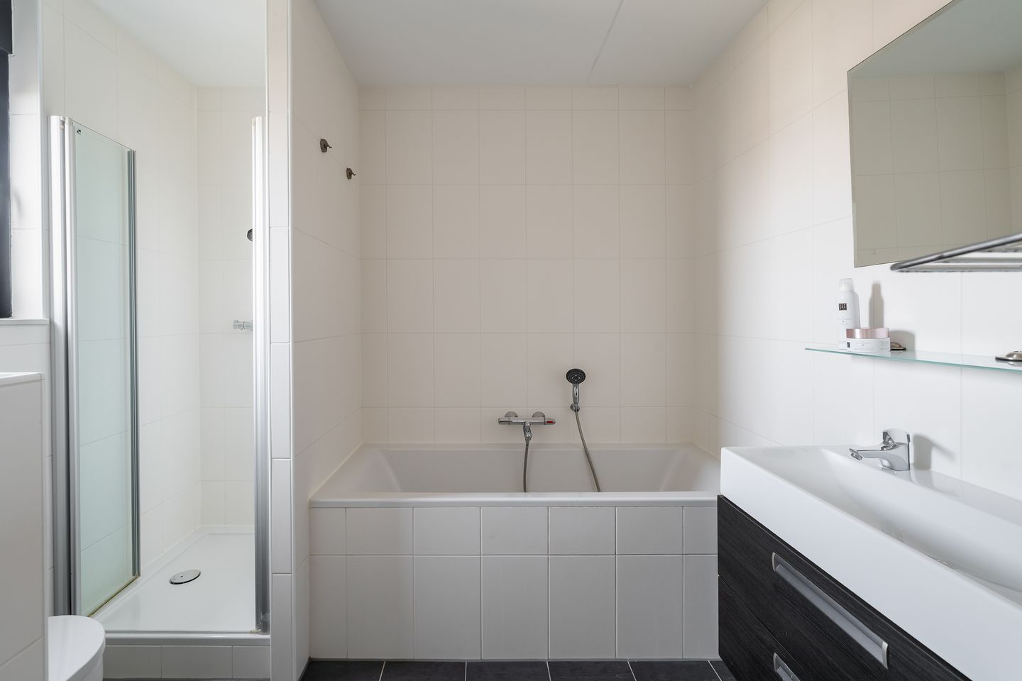 Photo 19 of Avenue Carnisse 198