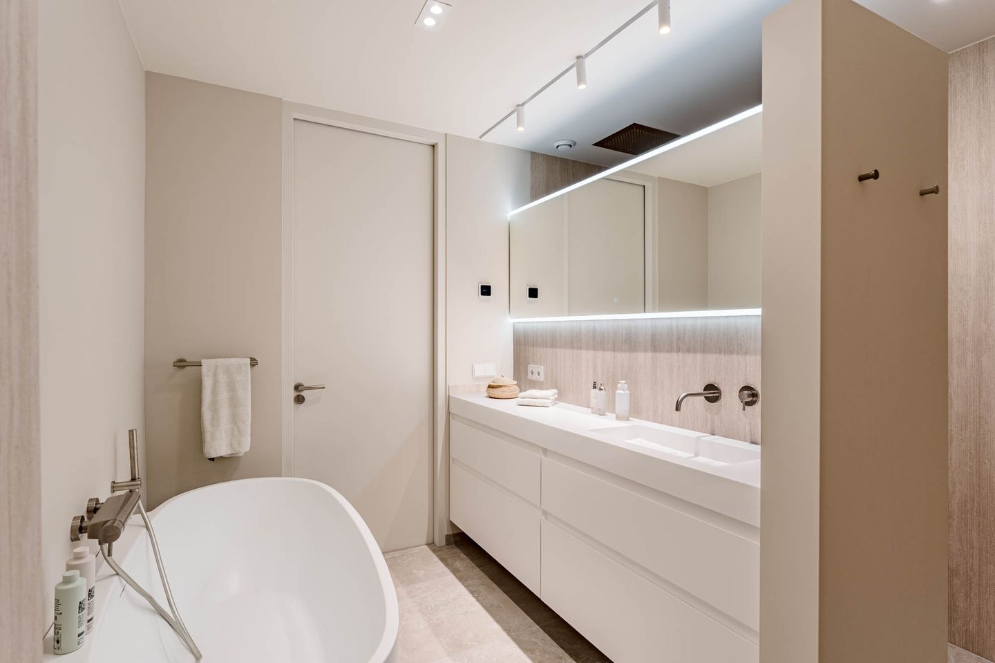 Photo 34 of Bellefroidlunet 20-D