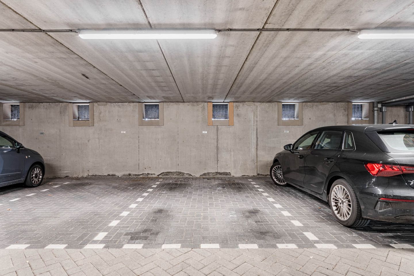 Photo 40 of Bellefroidlunet 20-D