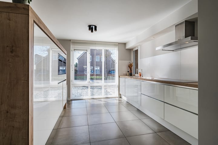 Photo 4 of Spoorven 531