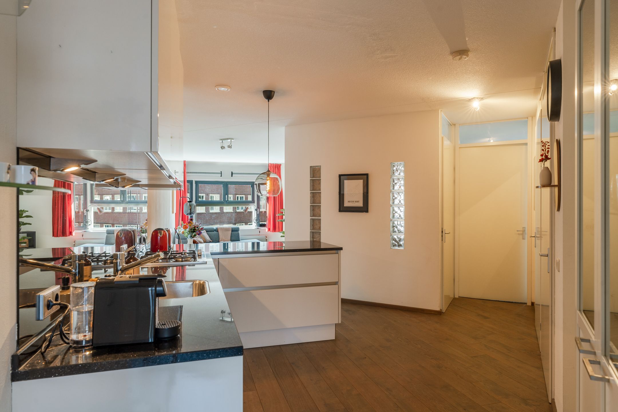 Foto 12 van Sumatrastraat 205-B