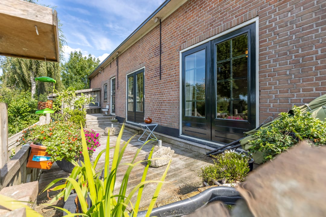 Photo 32 of Bazeldijk 20