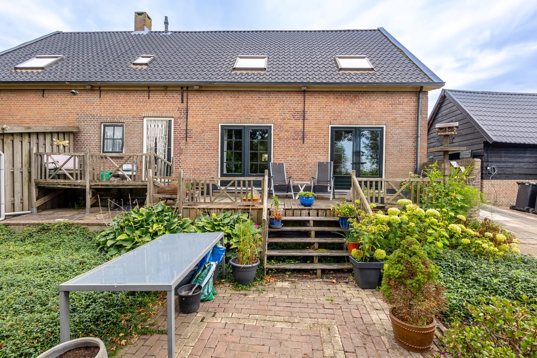 Photo 31 of Bazeldijk 20