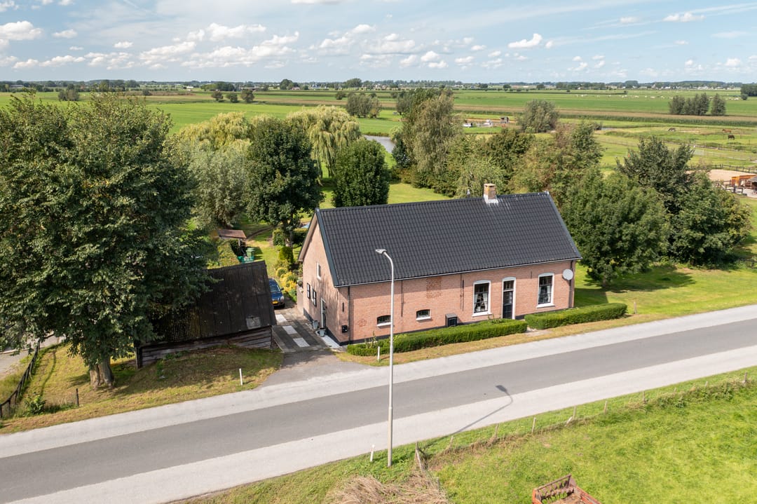 Photo 46 of Bazeldijk 20