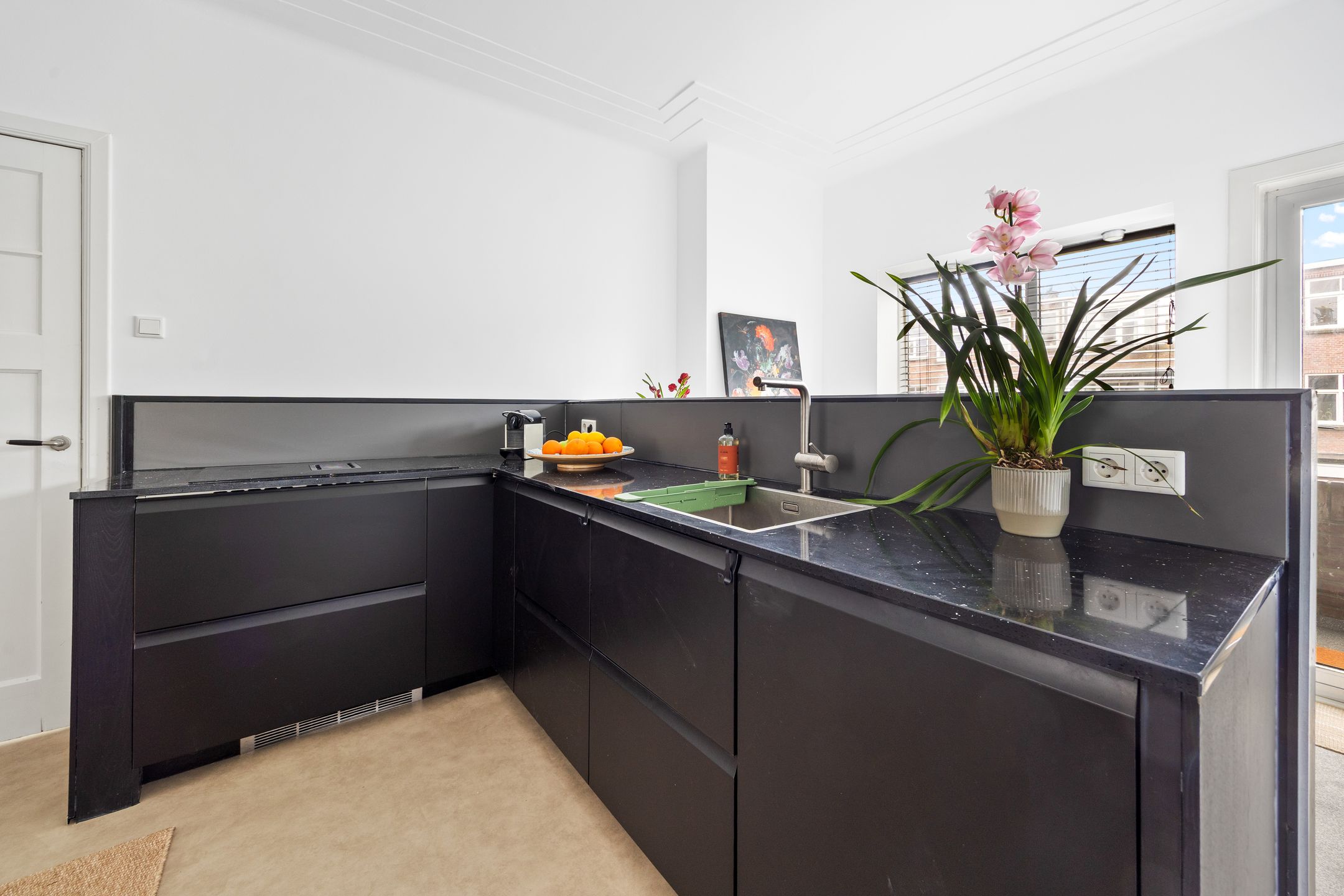 Foto 12 van Juliana van Stolberglaan 261