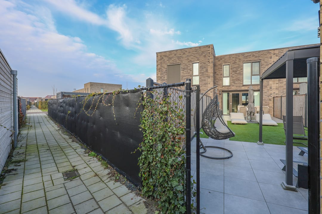 Foto 38 van Elizabeth Anscombestraat 52