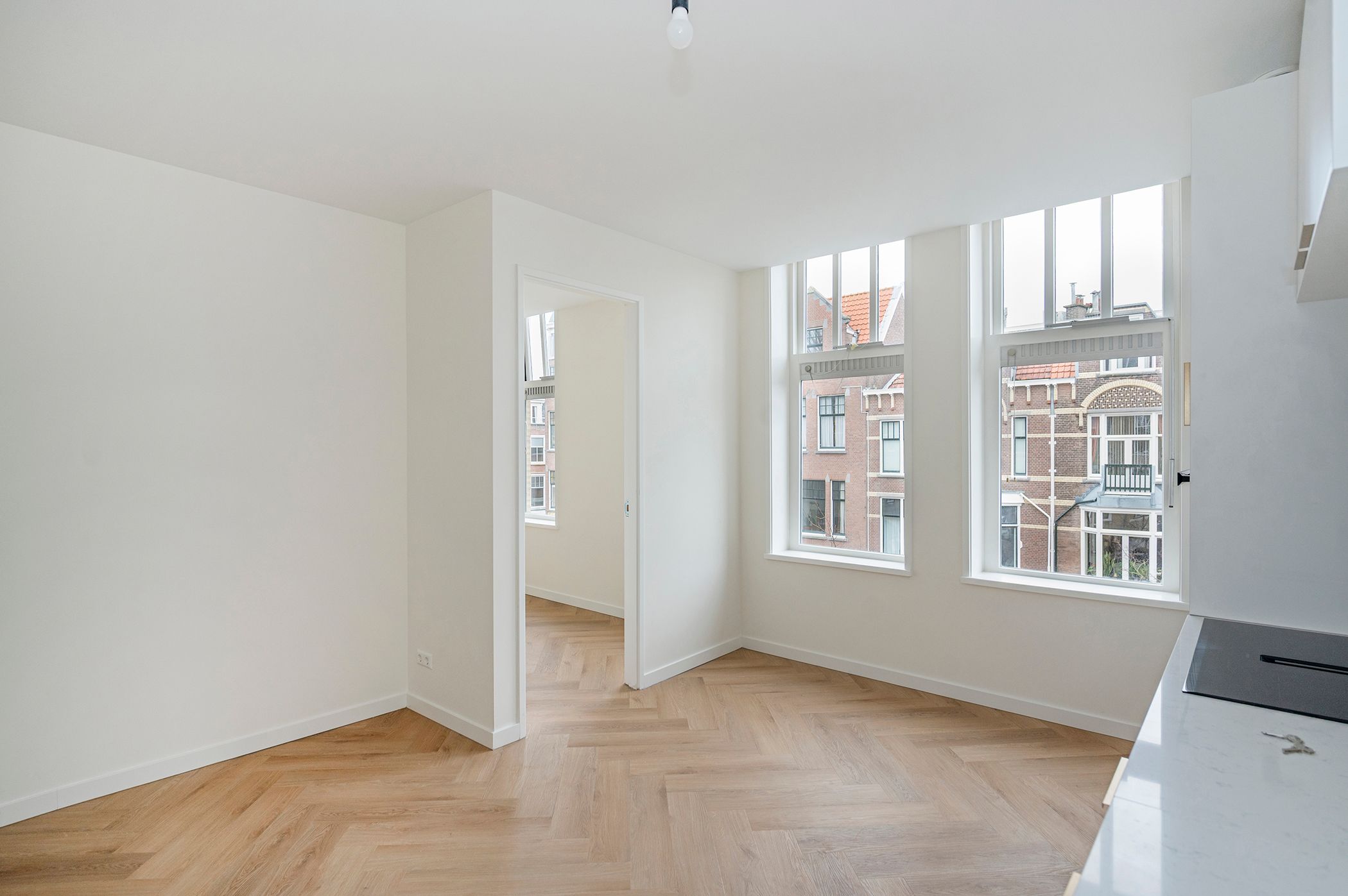 Foto 15 van Frederik Hendriklaan 85-B1