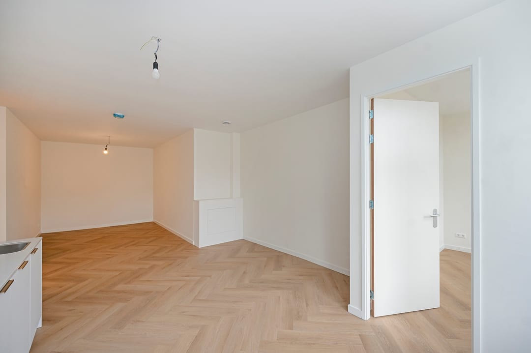 Foto 16 van Frederik Hendriklaan 85-B1