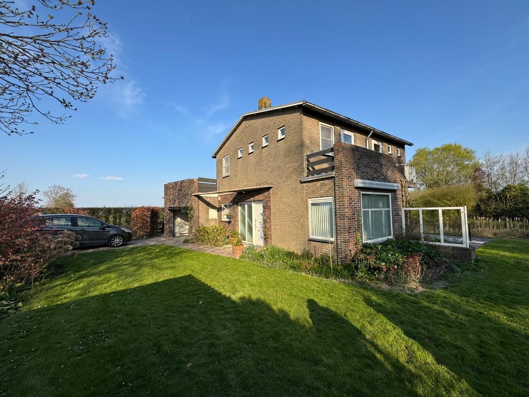 Vrijstaande woning aan Tragel Oost 23, Schoondijke