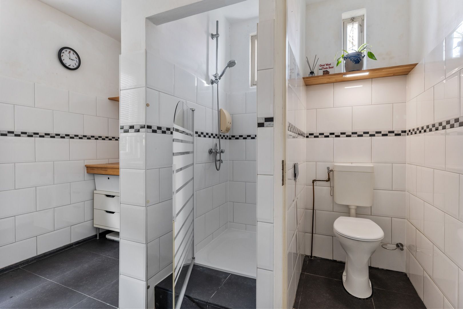 Photo 21 of Nijverheidsstraat 1