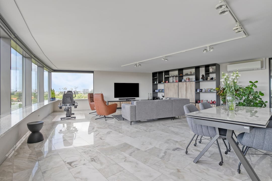 Photo 2 of Sandbergplein 15