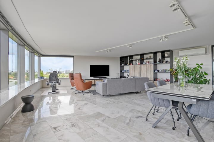 Photo 2 of Sandbergplein 15