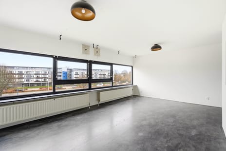 Peter Sellershof 168 secondary image