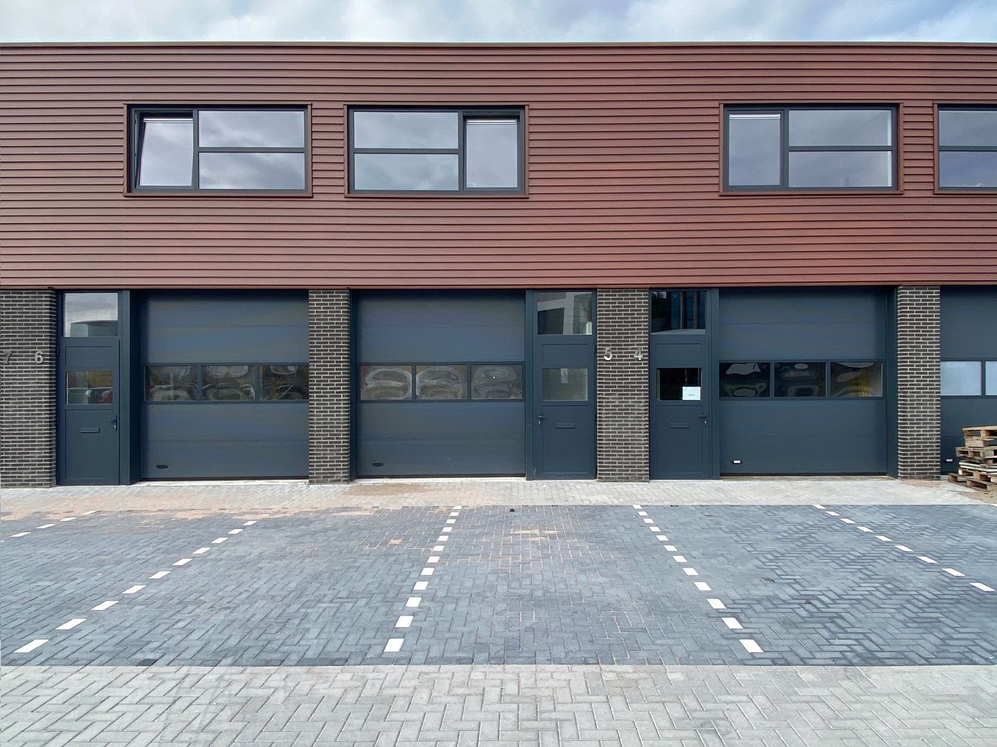 Bekijk foto 1 van Centurionbaan 208-05