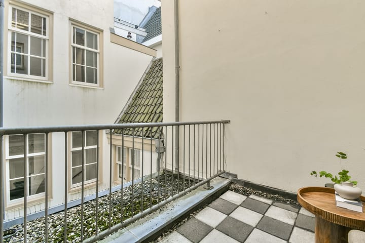 Photo 4 of Amstel 182-B