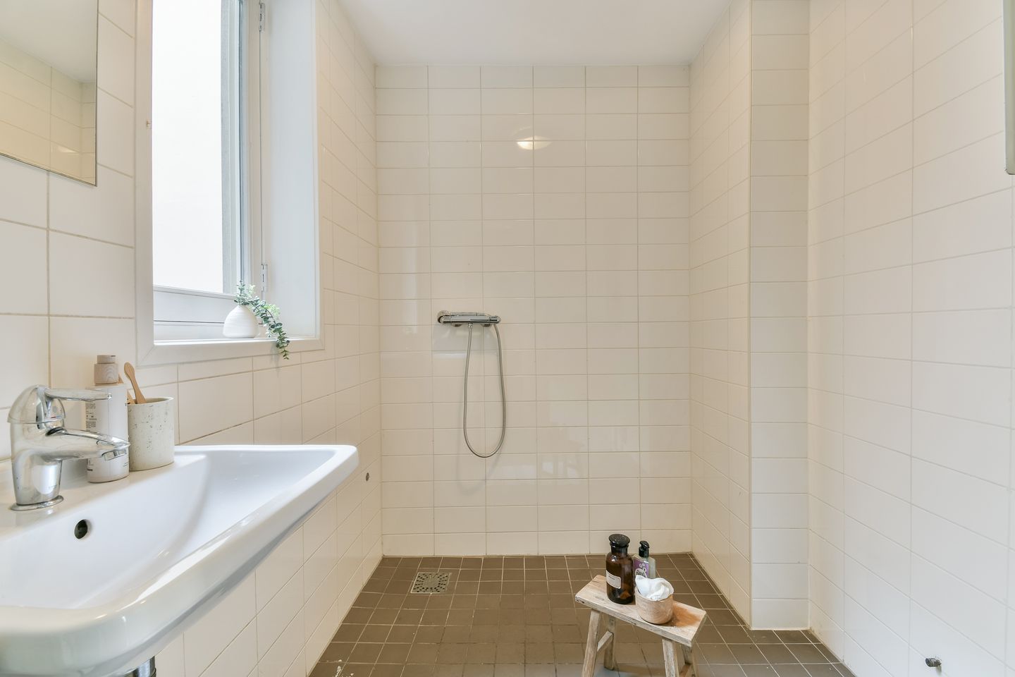 Photo 20 of Amstel 182-B