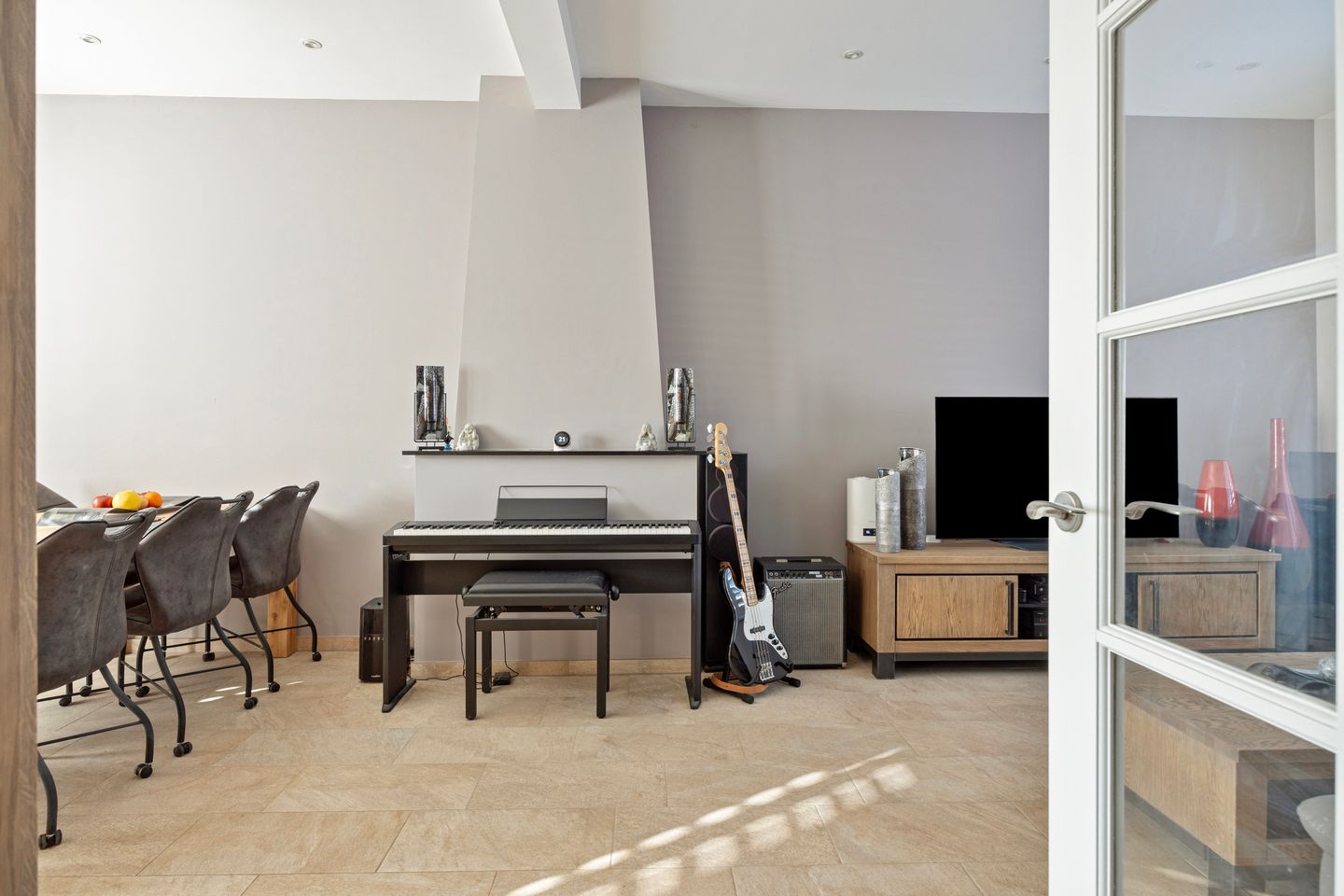 Photo 4 of Bredeweg 377