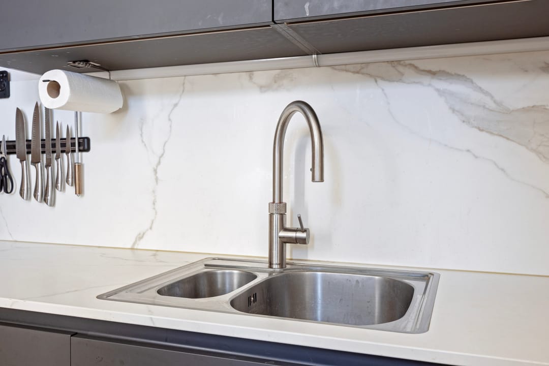 Photo 11 of Bredeweg 377