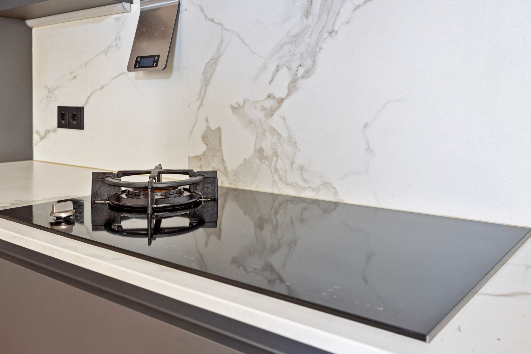 Photo 12 of Bredeweg 377