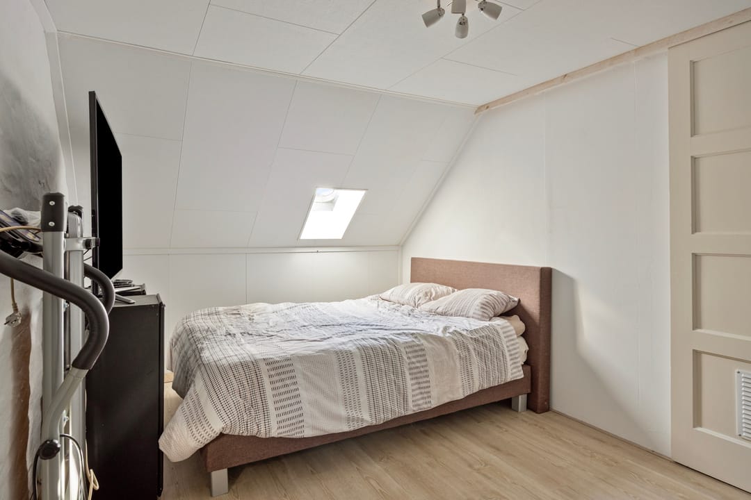 Photo 26 of Bredeweg 377