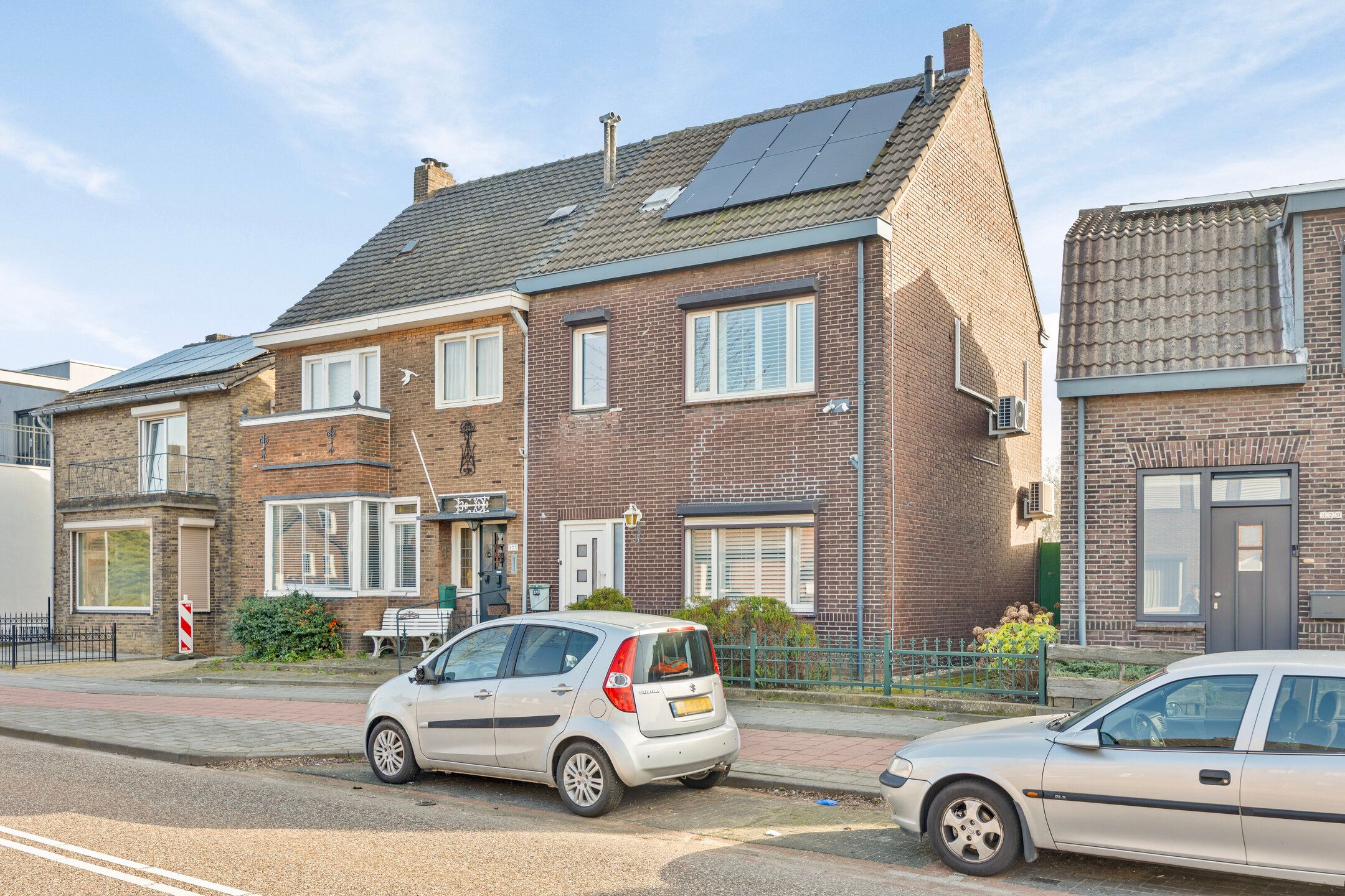 Photo 39 of Bredeweg 377