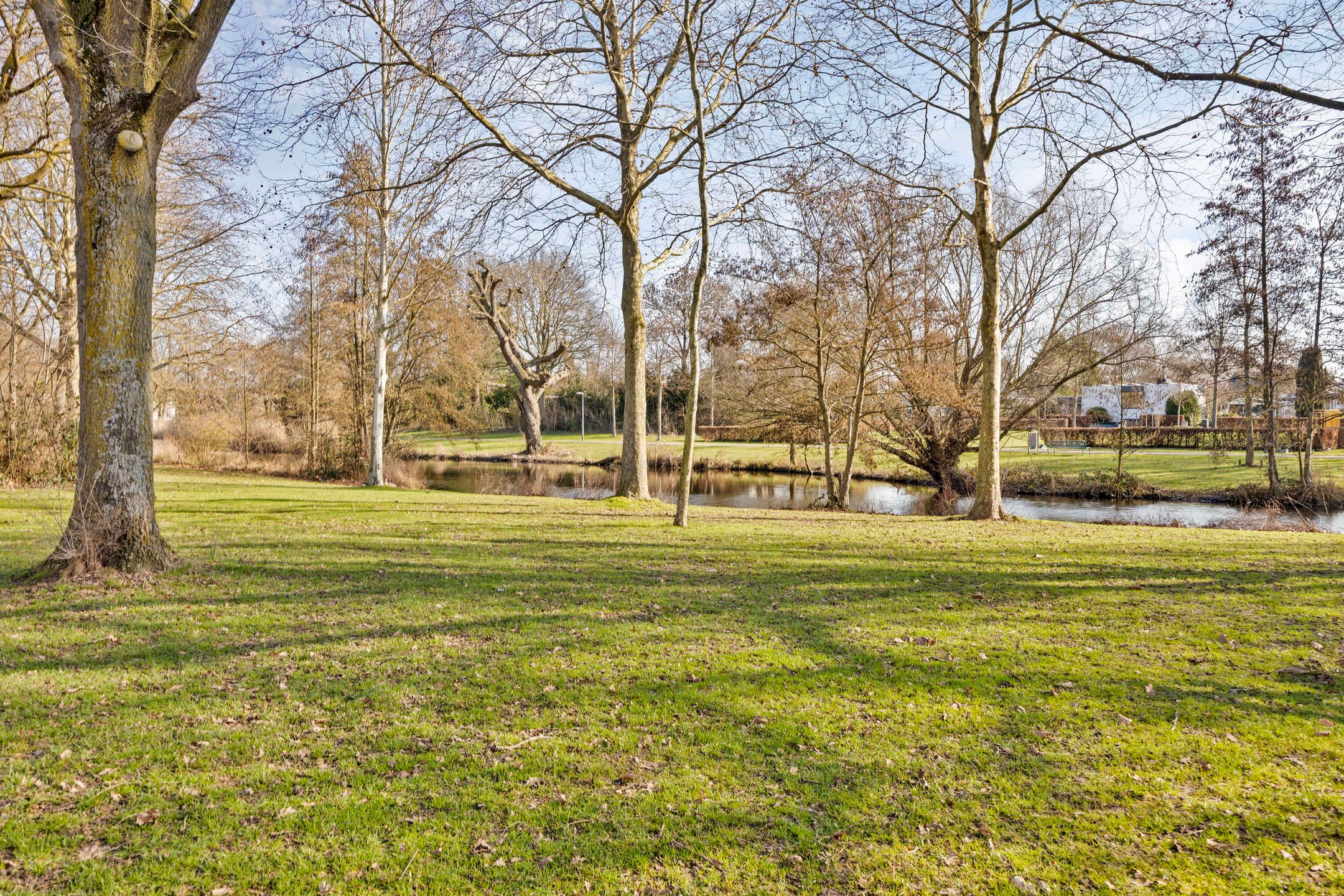 Photo 42 of Bredeweg 377