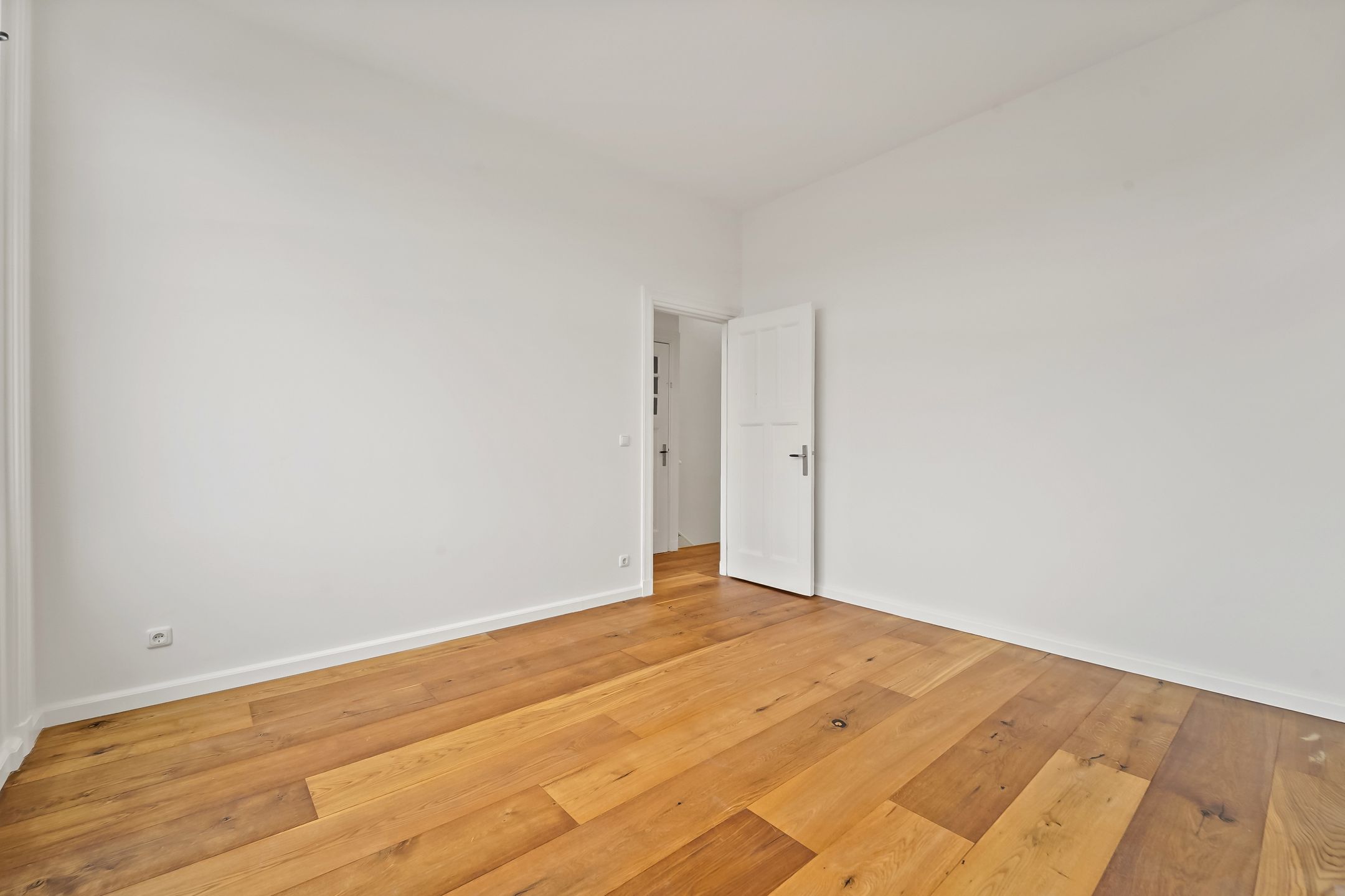 Photo 48 of Gentsestraat 149