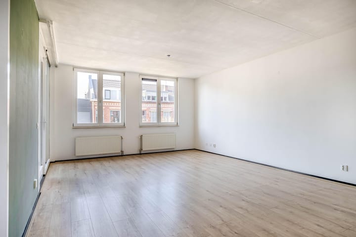 Photo 2 of Rotterdamseweg 81-C