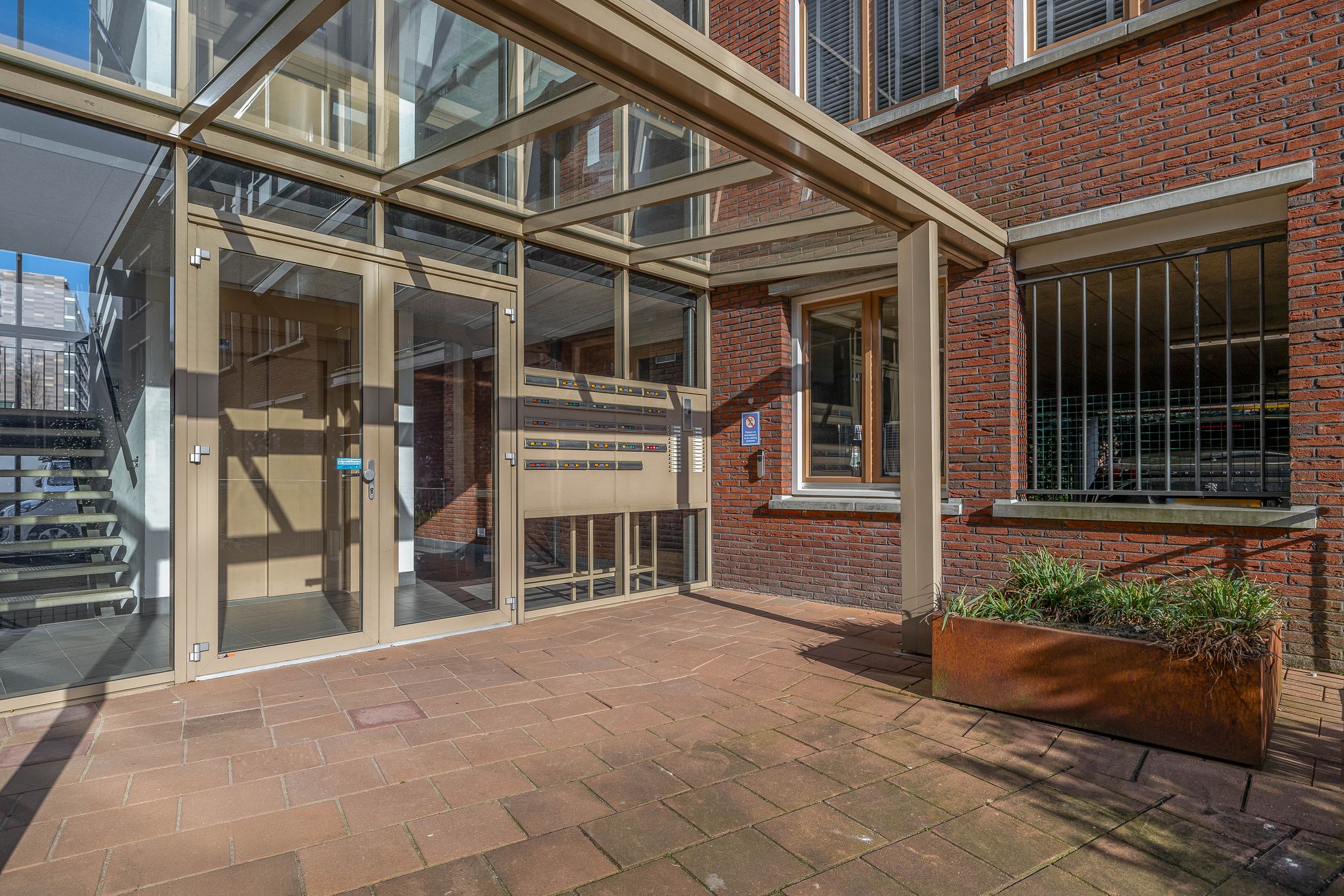 Photo 6 of Rotterdamseweg 81-C