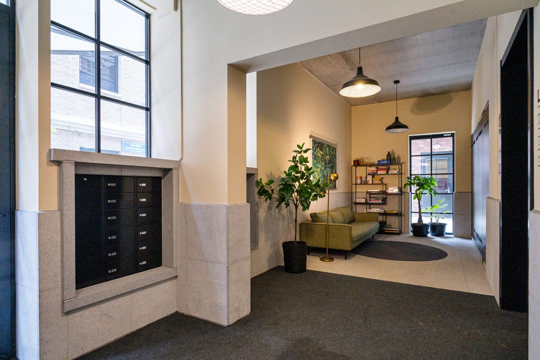 Photo 8 of Abraham Tuschinskistraat 61