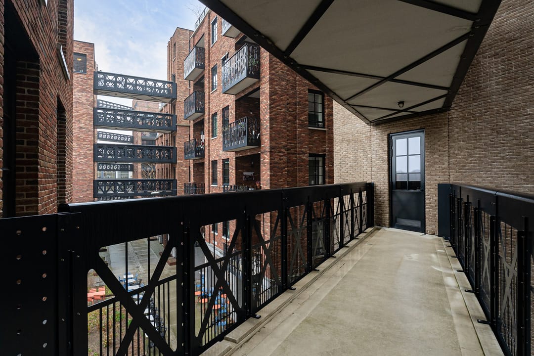 Photo 16 of Abraham Tuschinskistraat 61