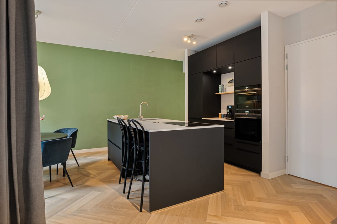 Photo 23 of Abraham Tuschinskistraat 61