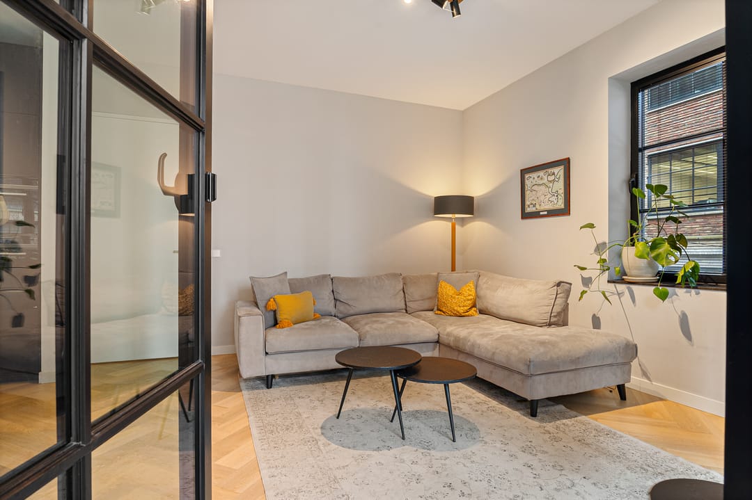 Photo 37 of Abraham Tuschinskistraat 61