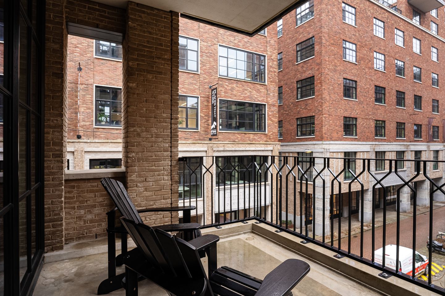 Photo 40 of Abraham Tuschinskistraat 61