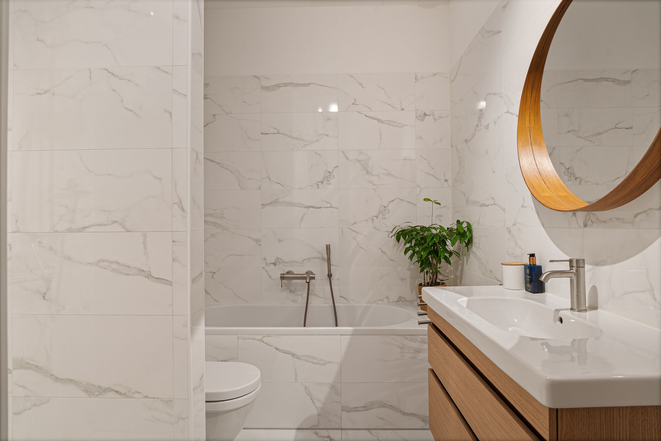 Photo 48 of Abraham Tuschinskistraat 61