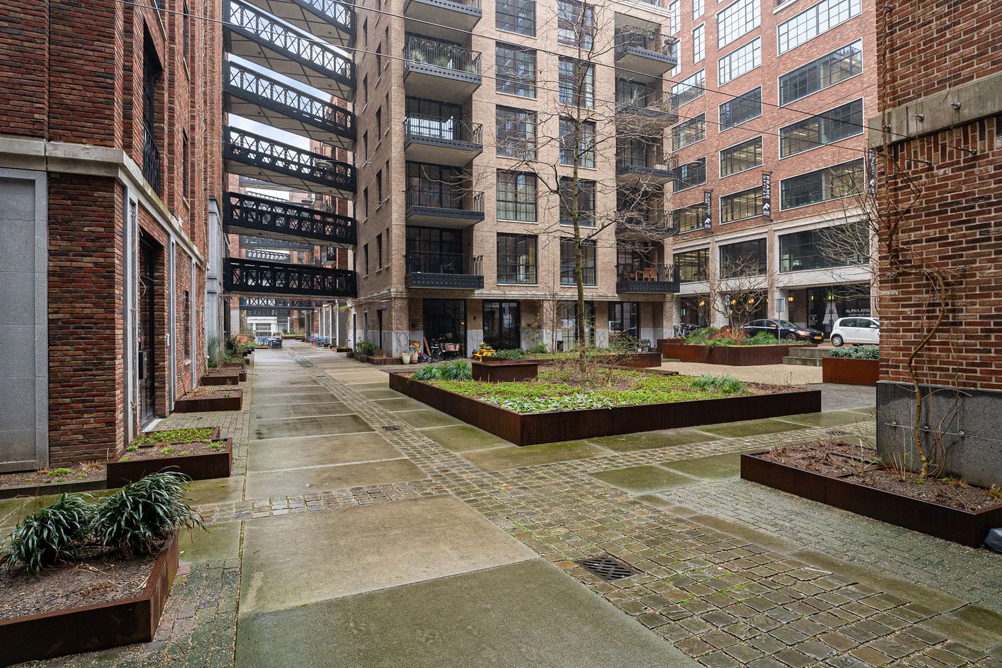 Photo 64 of Abraham Tuschinskistraat 61