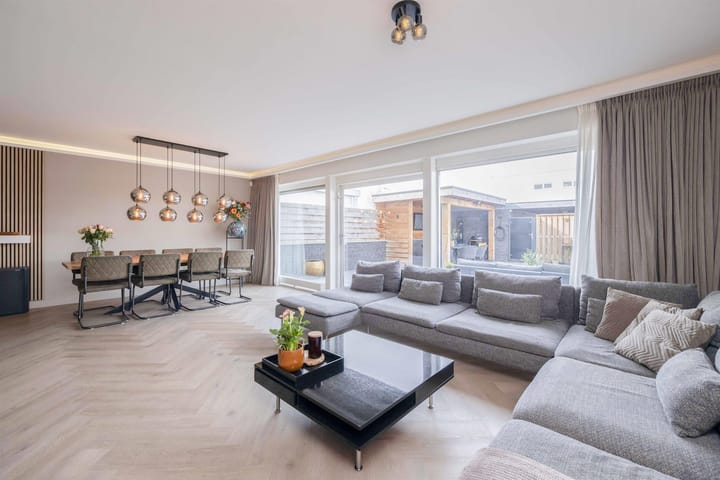 Photo 4 of Schipluidenlaan 227