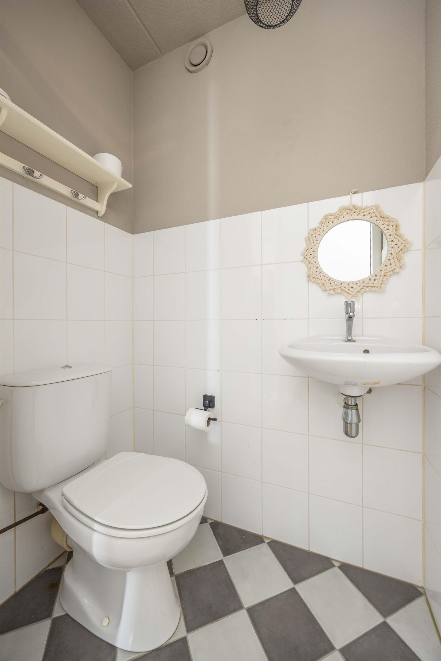 Foto 25 van Schipluidenlaan 227