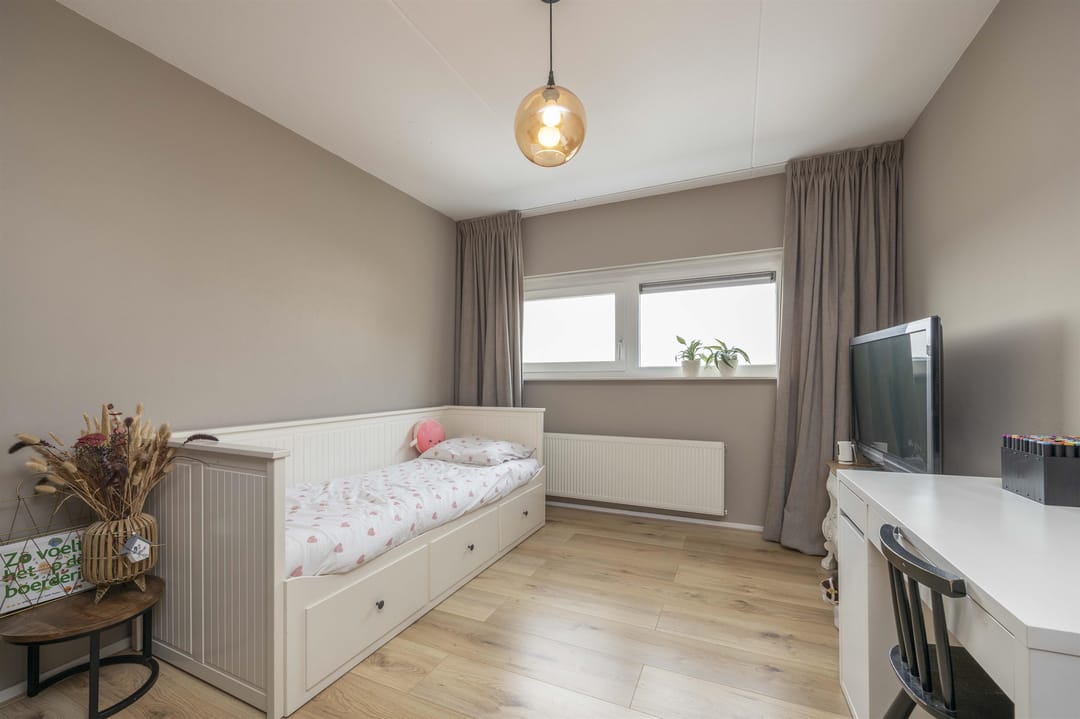 Foto 23 van Schipluidenlaan 227