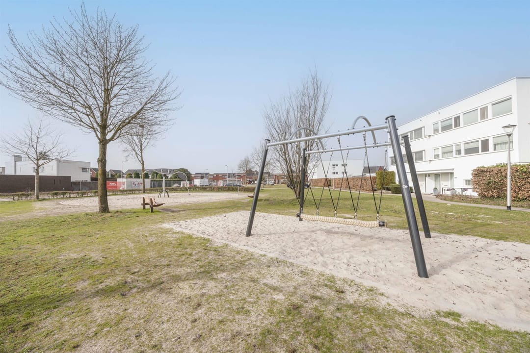 Foto 32 van Schipluidenlaan 227