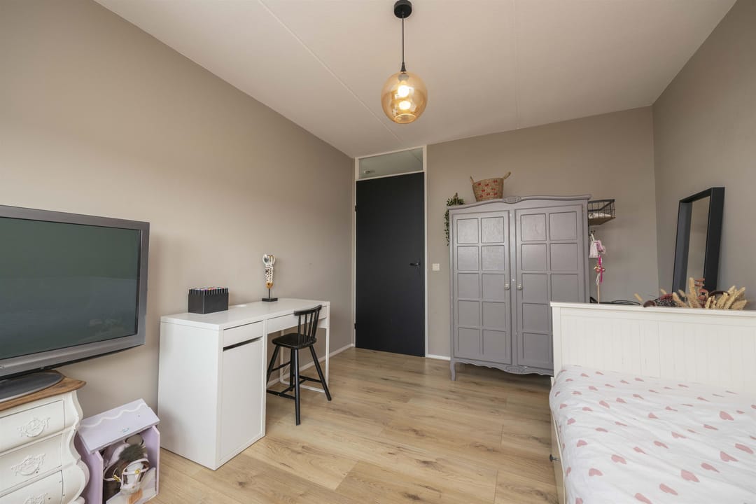 Foto 22 van Schipluidenlaan 227