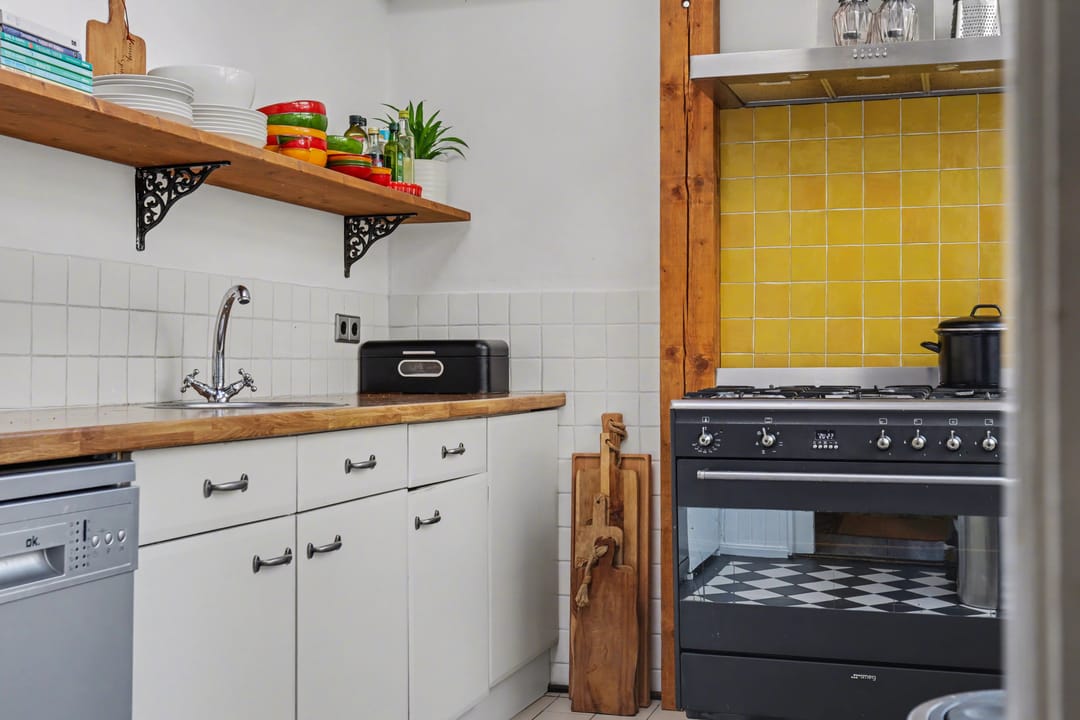 Photo 16 of Mr. P.J. Troelstrastraat 32