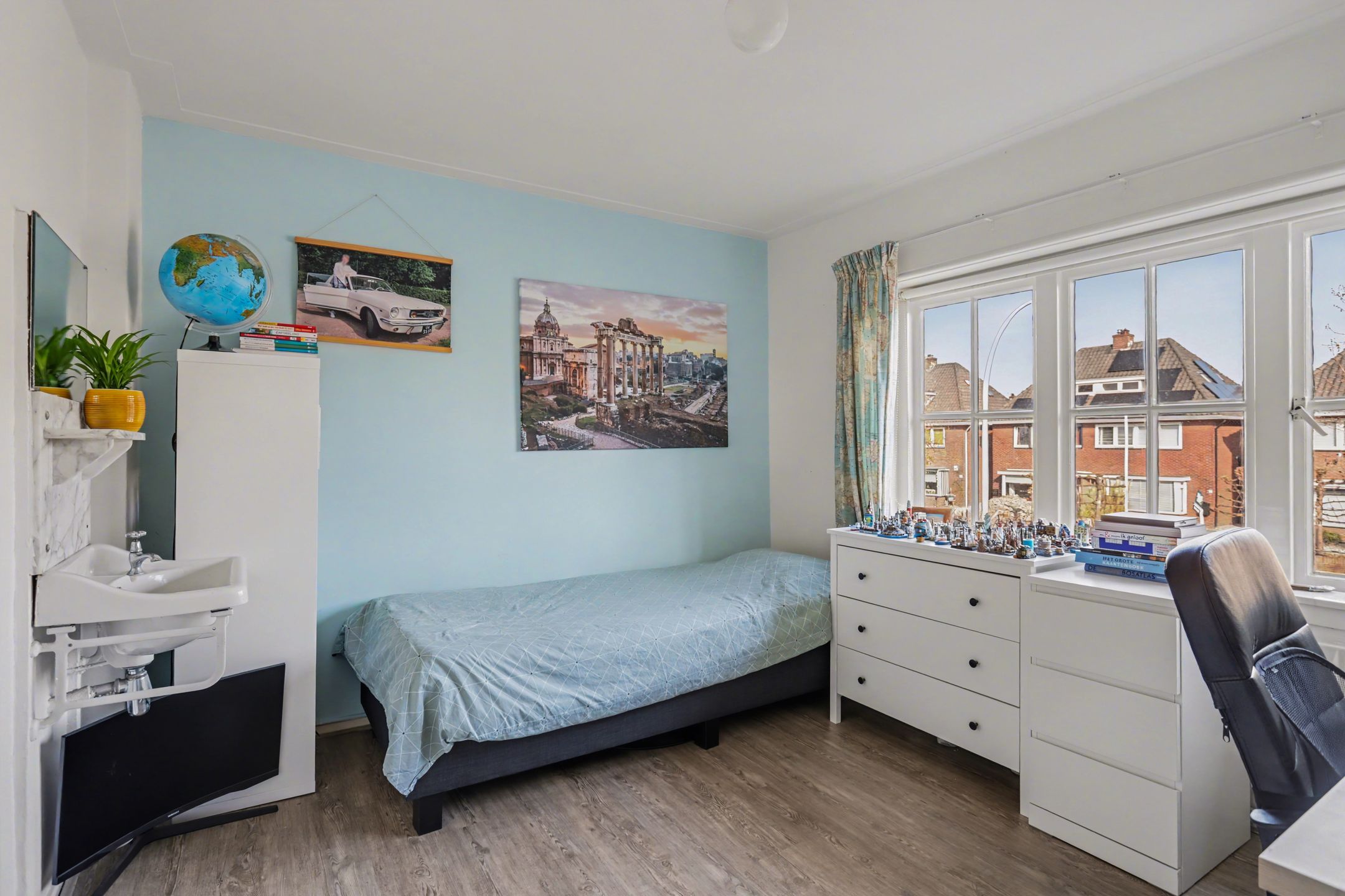 Photo 27 of Mr. P.J. Troelstrastraat 32