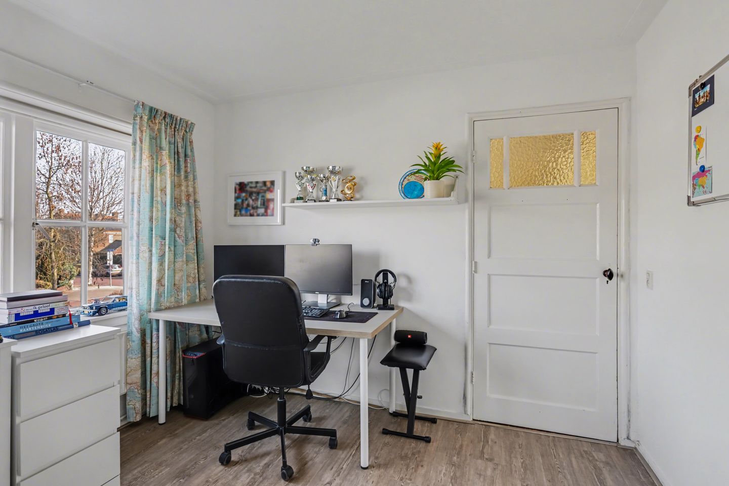 Photo 29 of Mr. P.J. Troelstrastraat 32