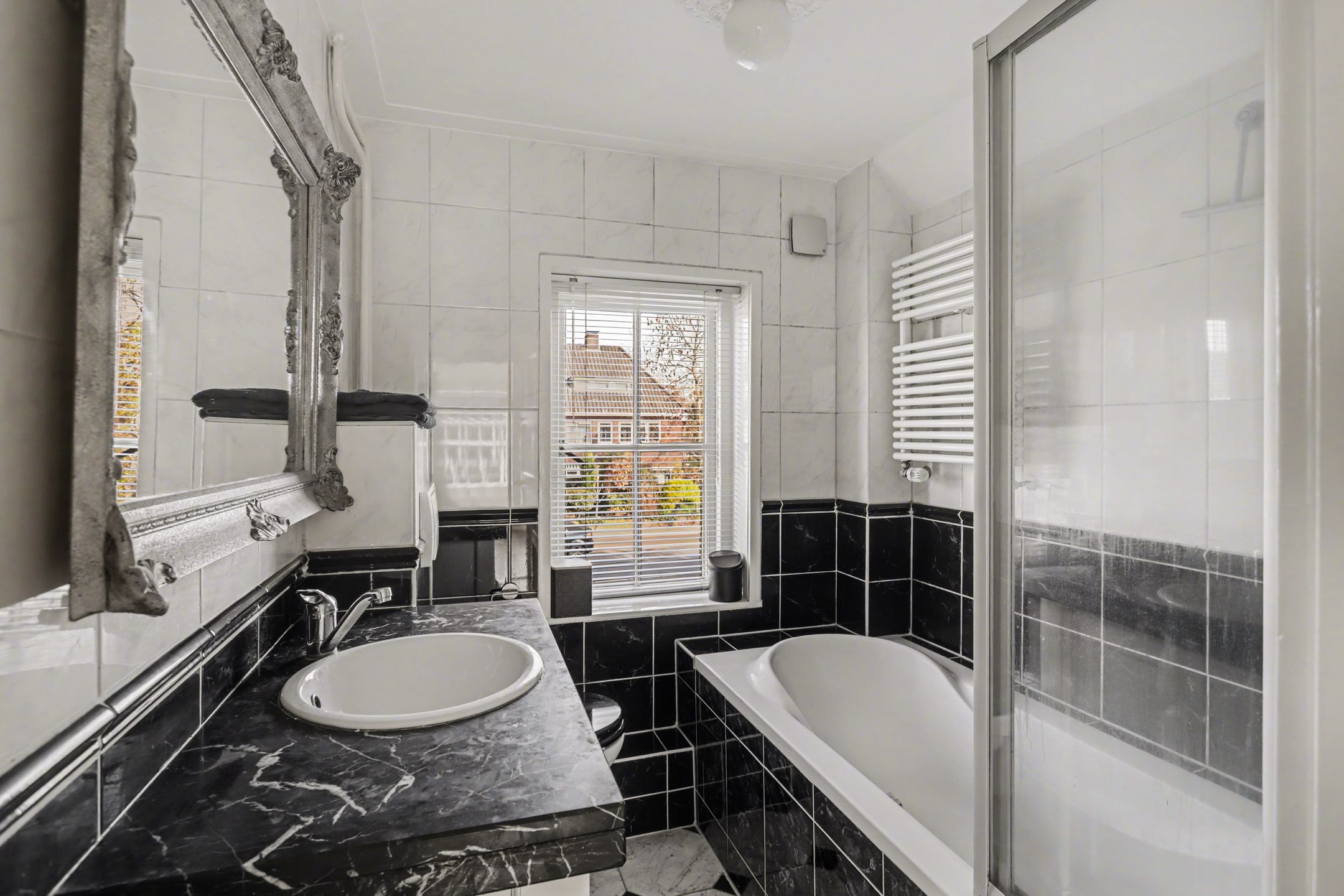 Photo 30 of Mr. P.J. Troelstrastraat 32