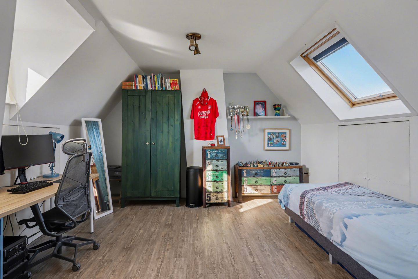 Photo 35 of Mr. P.J. Troelstrastraat 32