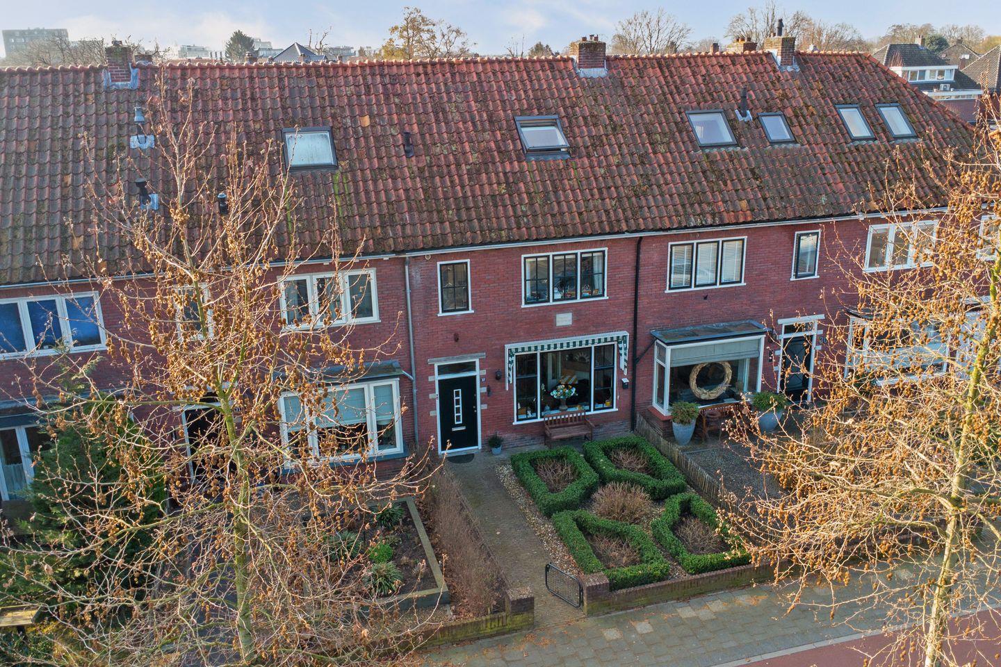 Photo 44 of Mr. P.J. Troelstrastraat 32