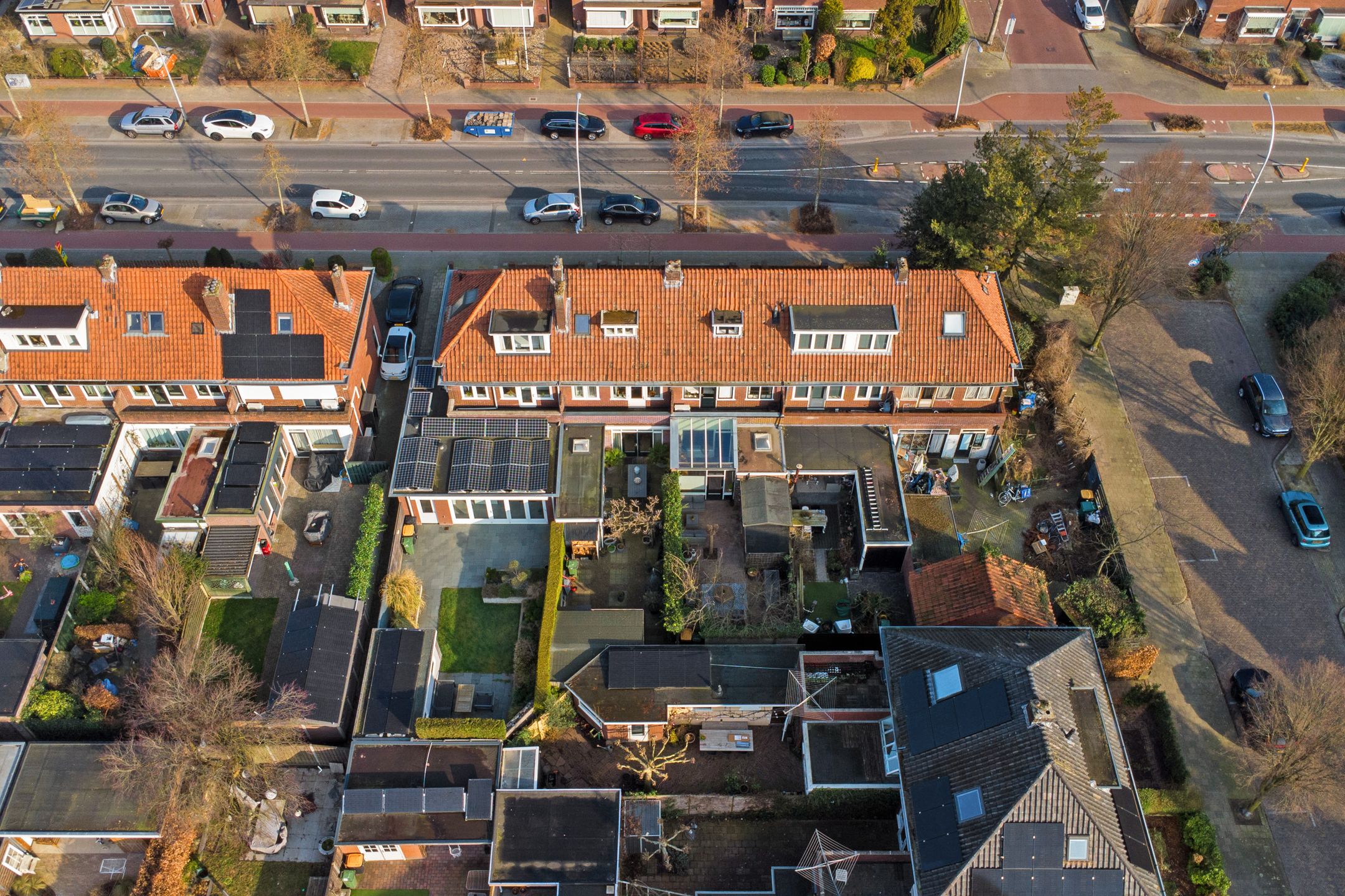 Photo 48 of Mr. P.J. Troelstrastraat 32